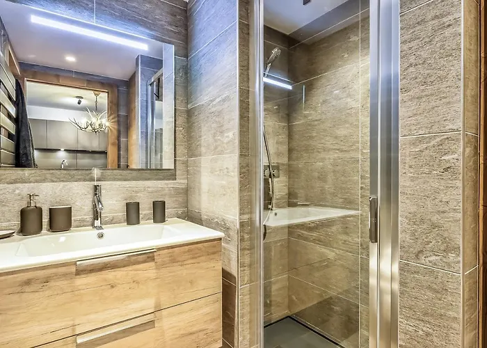 Tres Bel Avec A Stallion D 25 Lägenhet